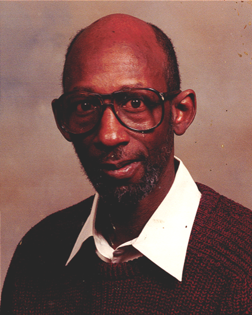 Clinton Holmes Jr. Profile Photo