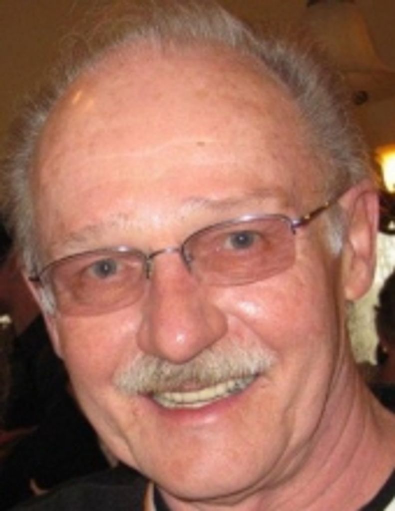 James Lee Kenny Profile Photo