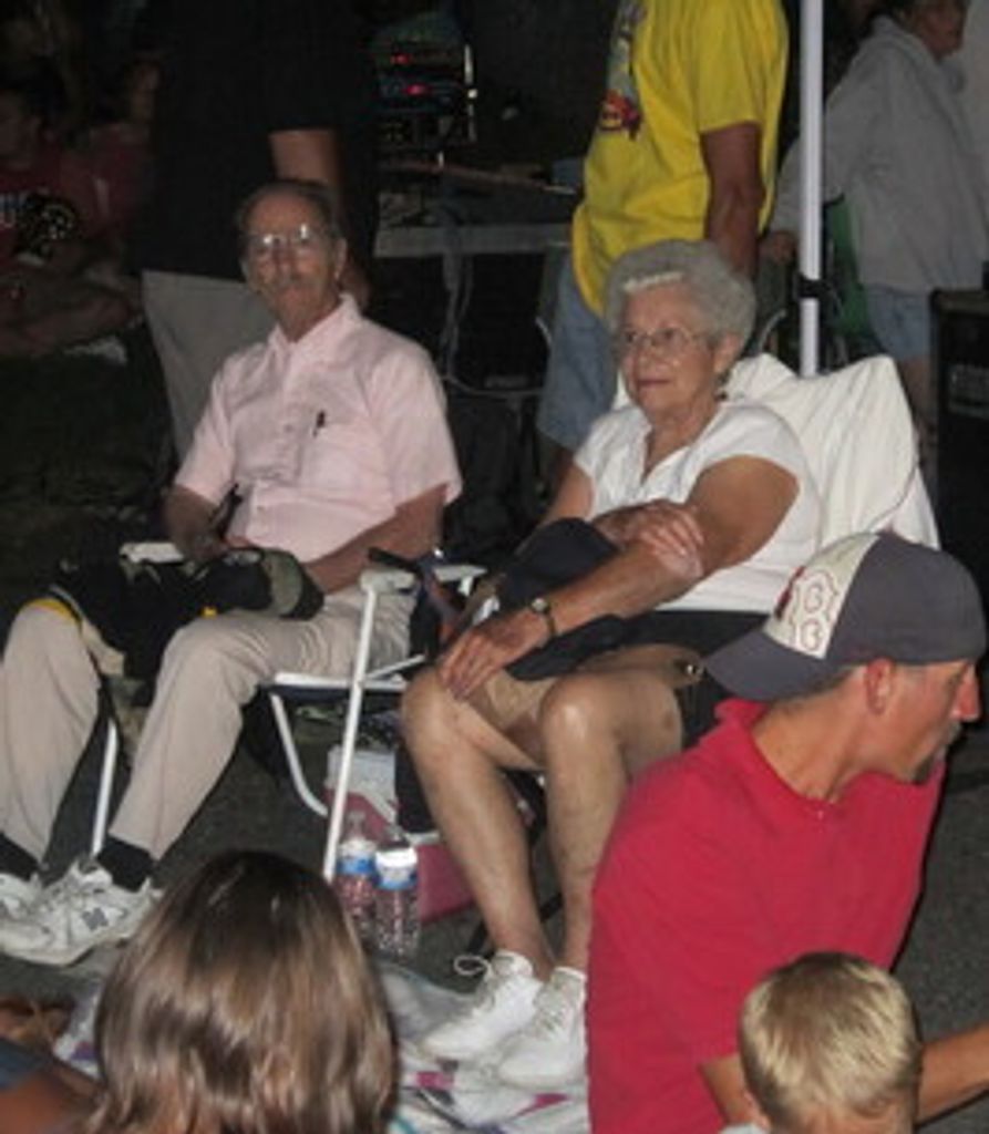 Rebecca Tompkins Profile Photo