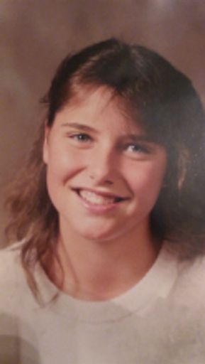 Amy Jo Doescher photo gallery thumbnail 2 of 9