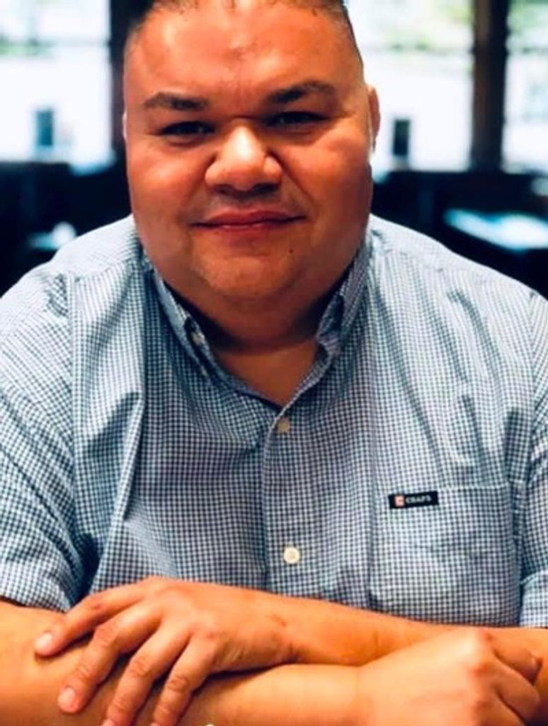Lawrence "Larry" Flores Profile Photo