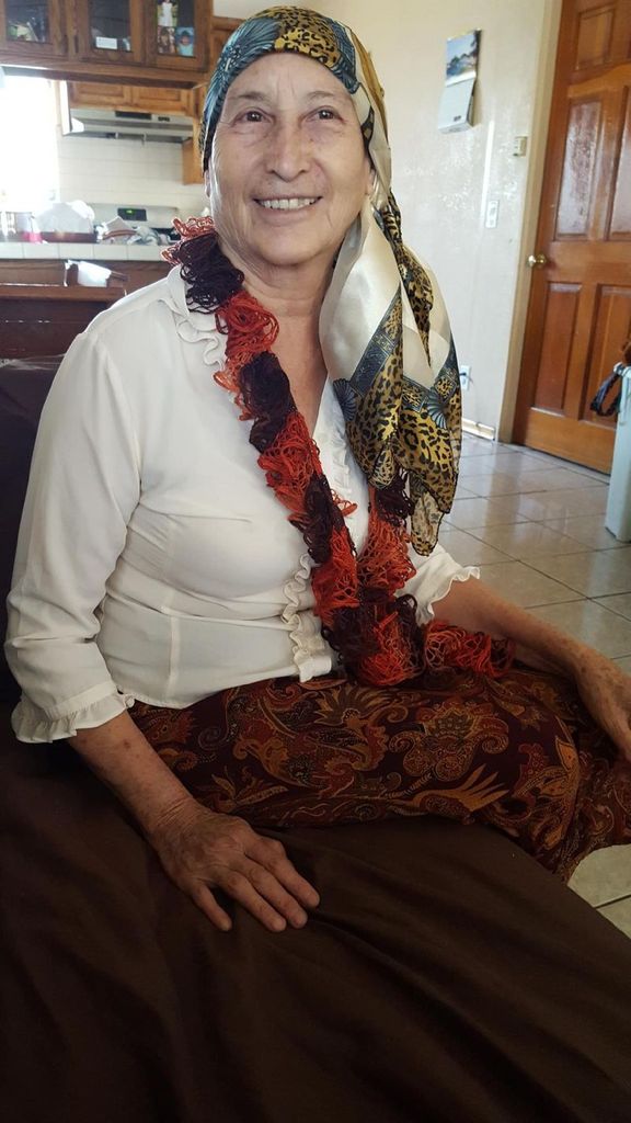 Ema Lazo De Isas Profile Photo