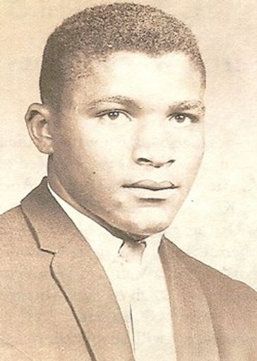 Curtis Jones Profile Photo