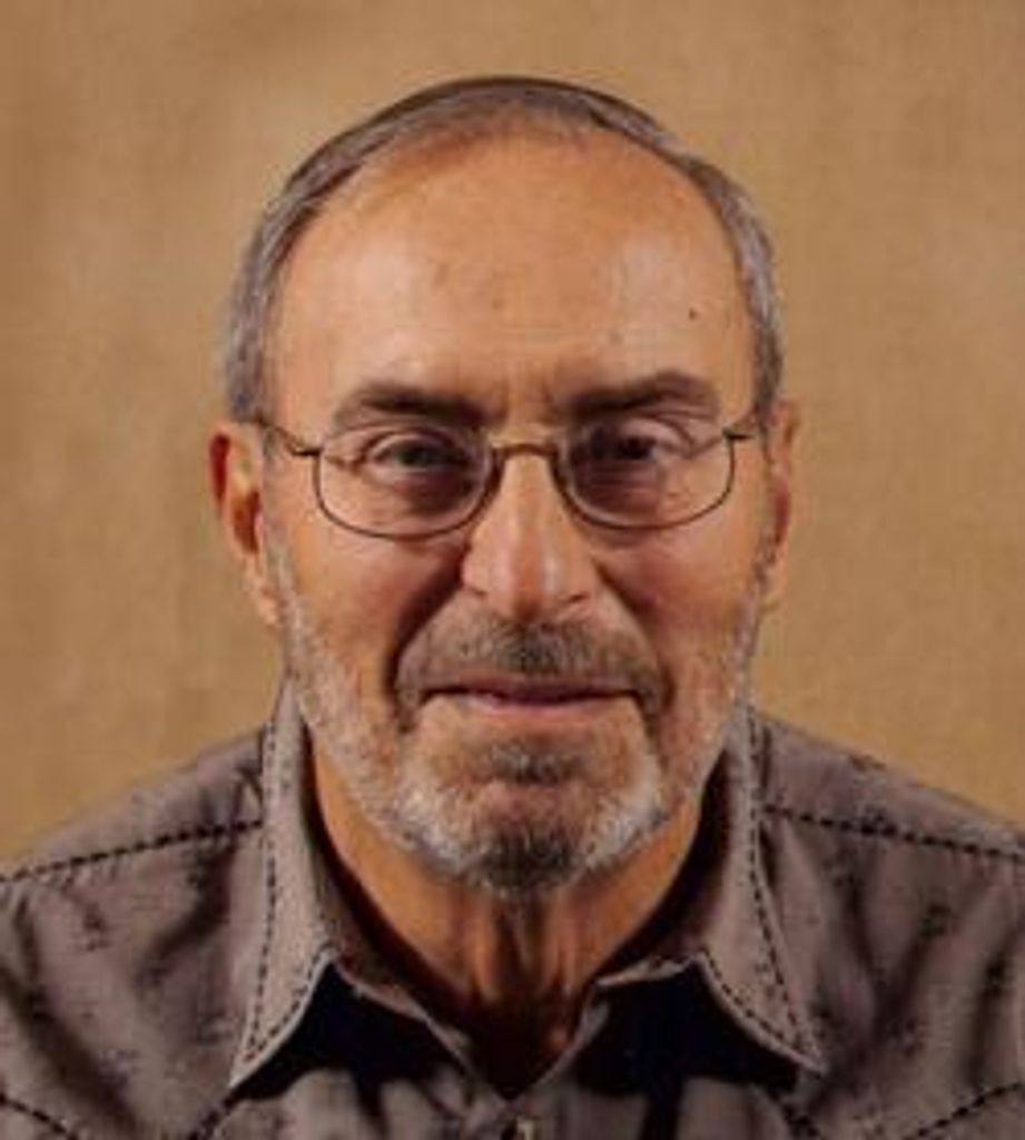Leland L Gaffney