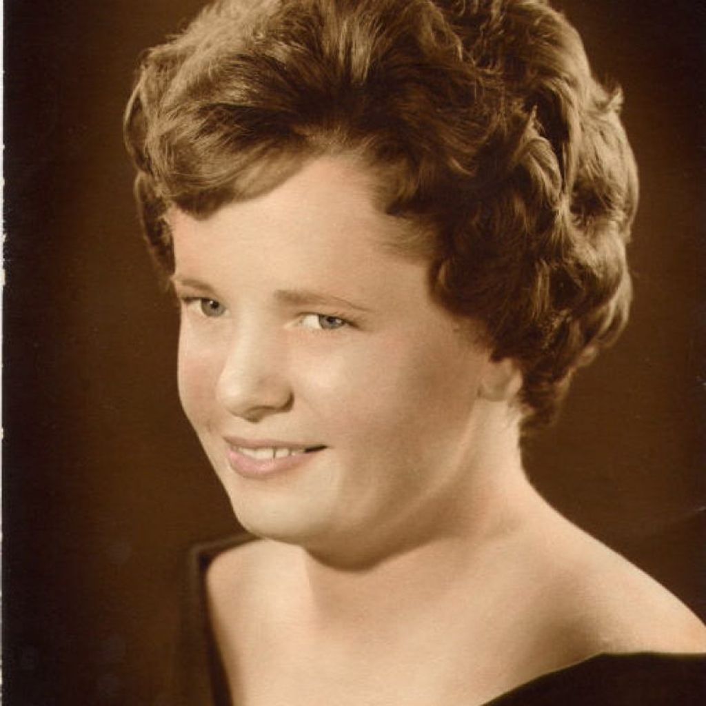 Maxine   Kerr Profile Photo