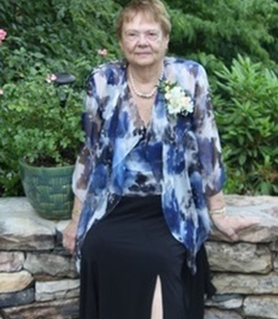 Joan Schroeder Profile Photo