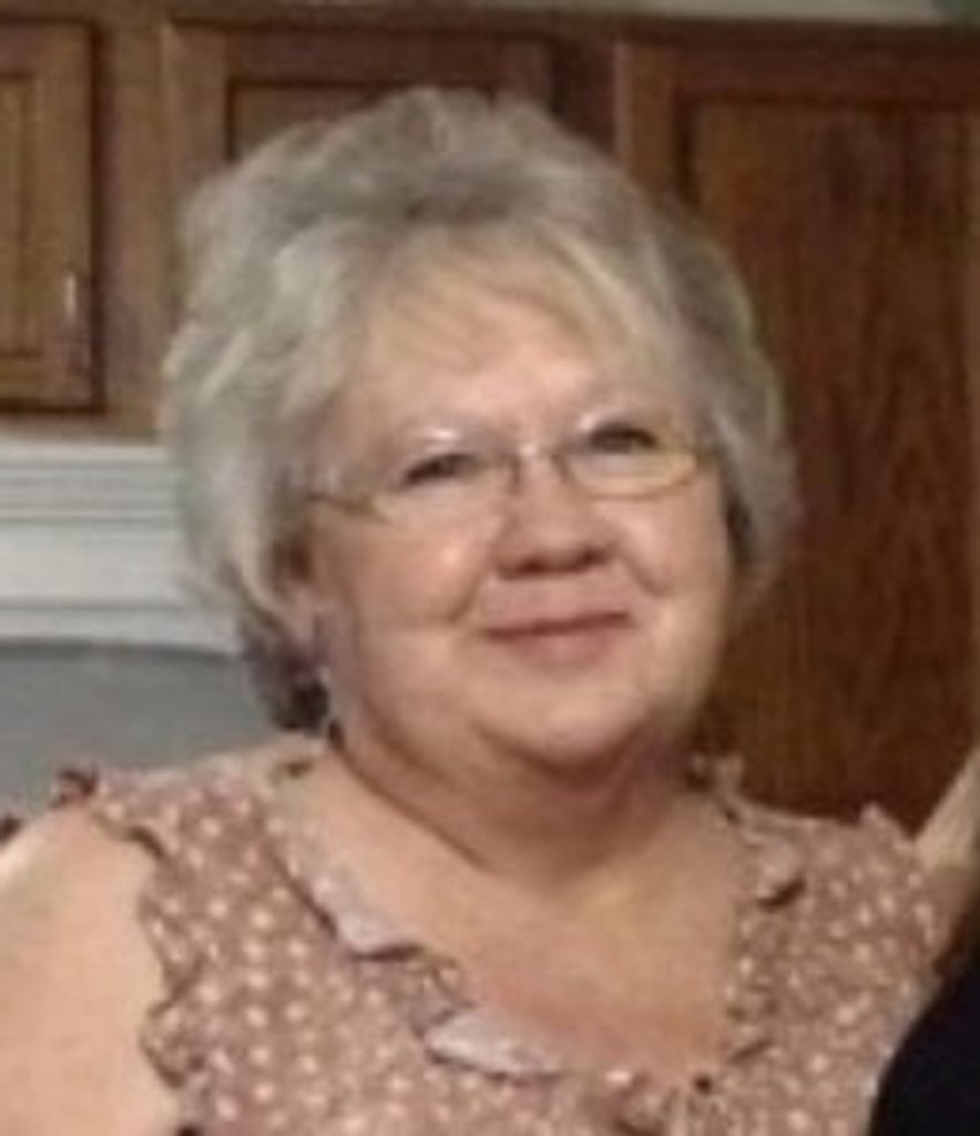 Loretta Holdt-Guevara Profile Photo