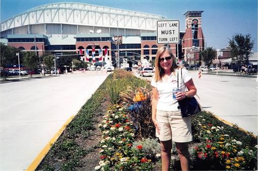 Margaret J. Bertiz photo gallery thumbnail 125 of 187