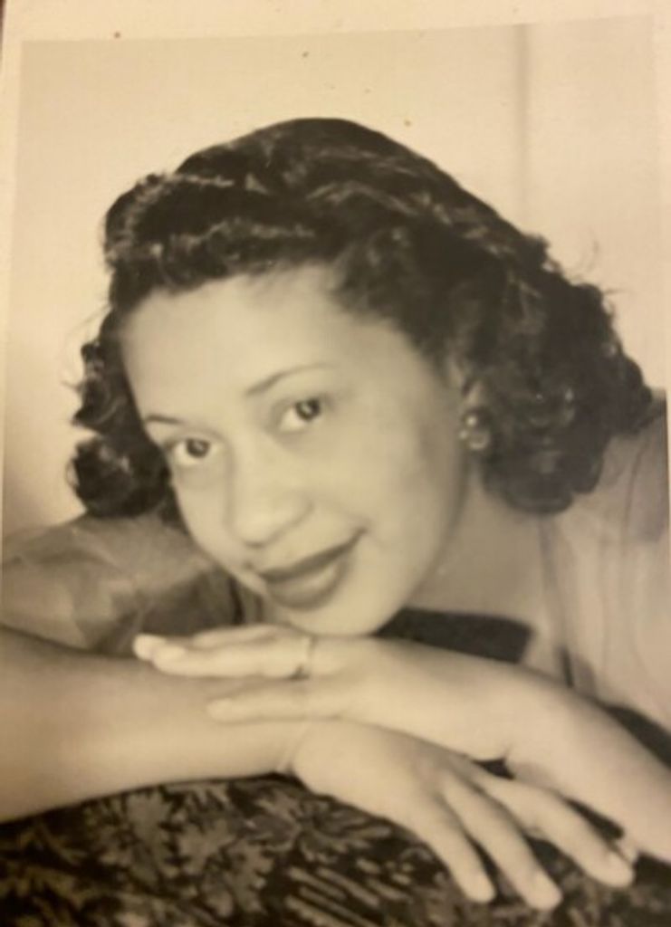 Theresa Patricia Crooks Profile Photo