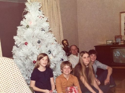 Virgil Elmer Siewert photo gallery thumbnail 72 of 202