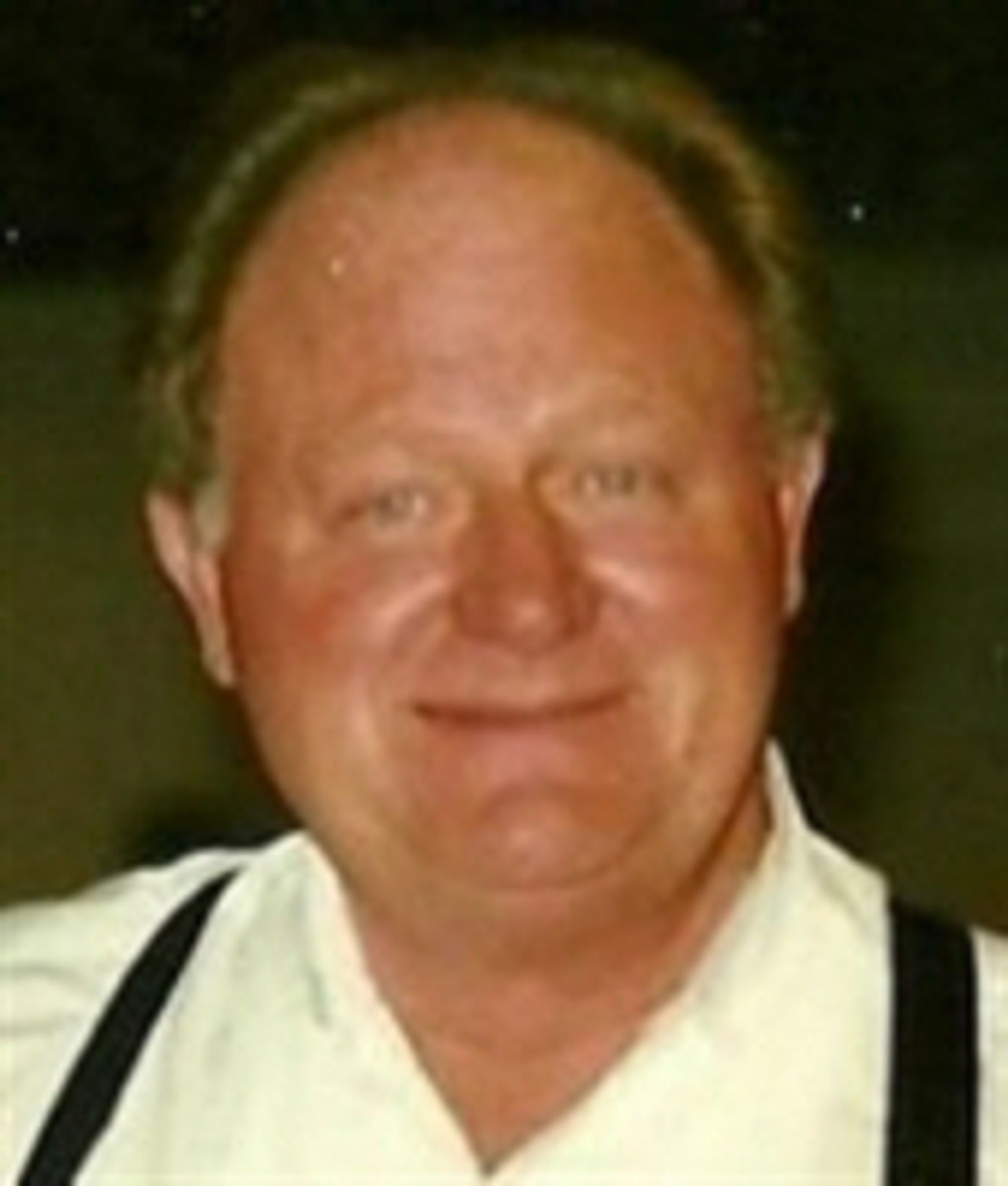 Robert Folk photo gallery image 1 of 2