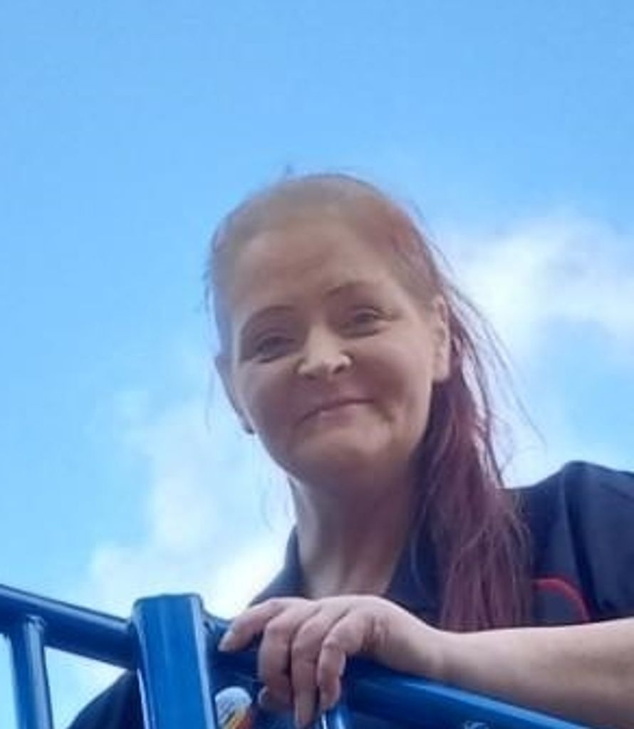 Holly L (Stanaford)  Matthews Profile Photo