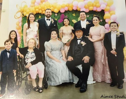 Isabel O. Gonzalez photo gallery thumbnail 47 of 49