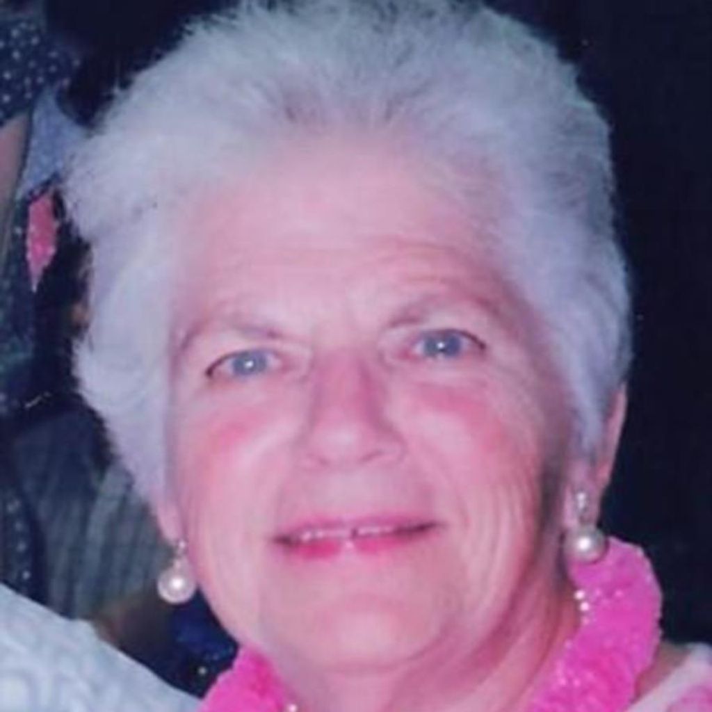 Esther L Lovotti