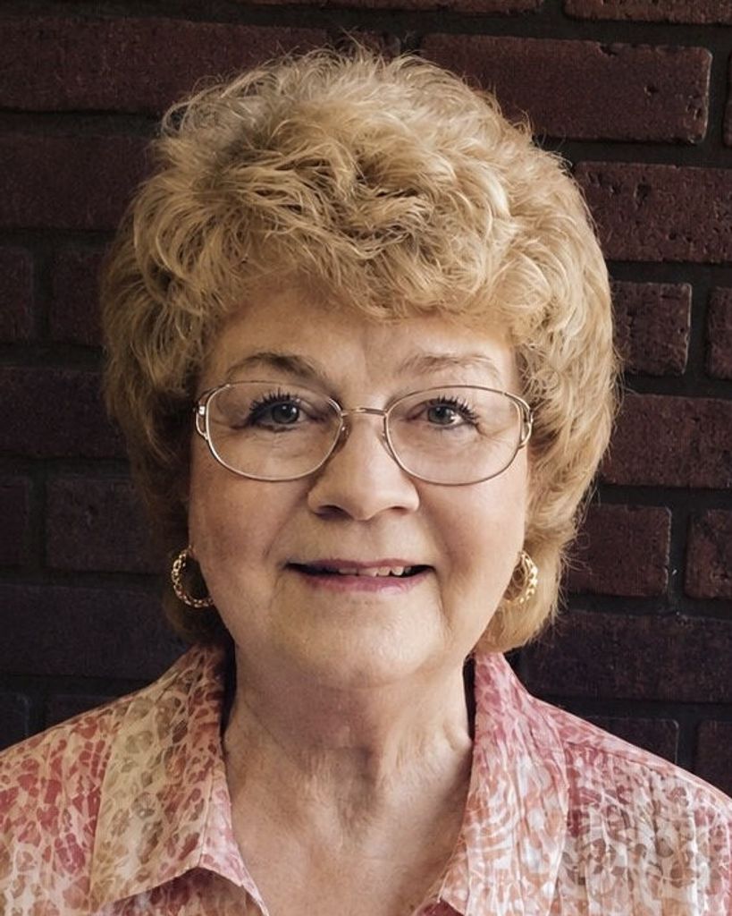 Sandy G. DeVault Profile Photo