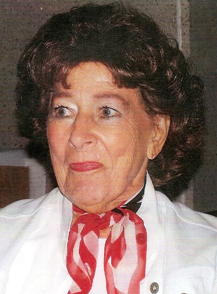Lillian Swanson