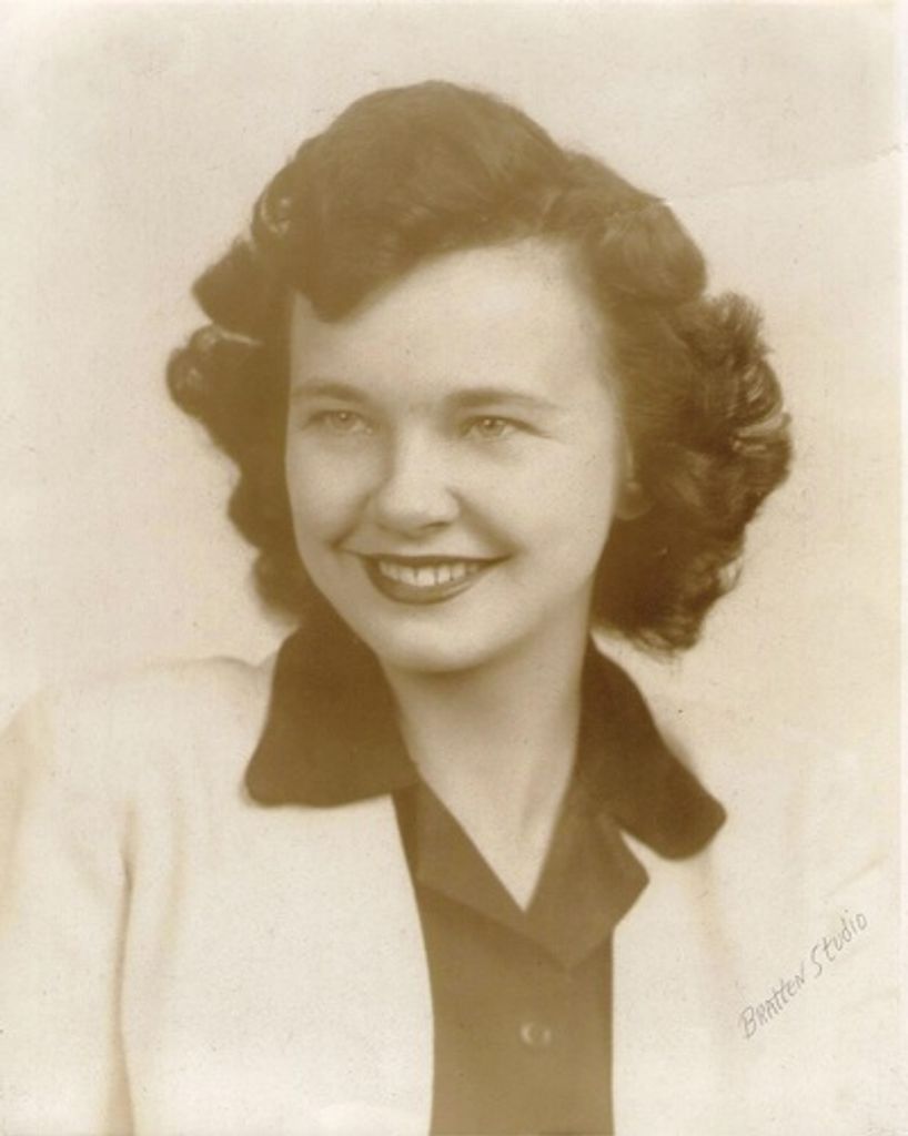 Robbie Estelle Davis Profile Photo