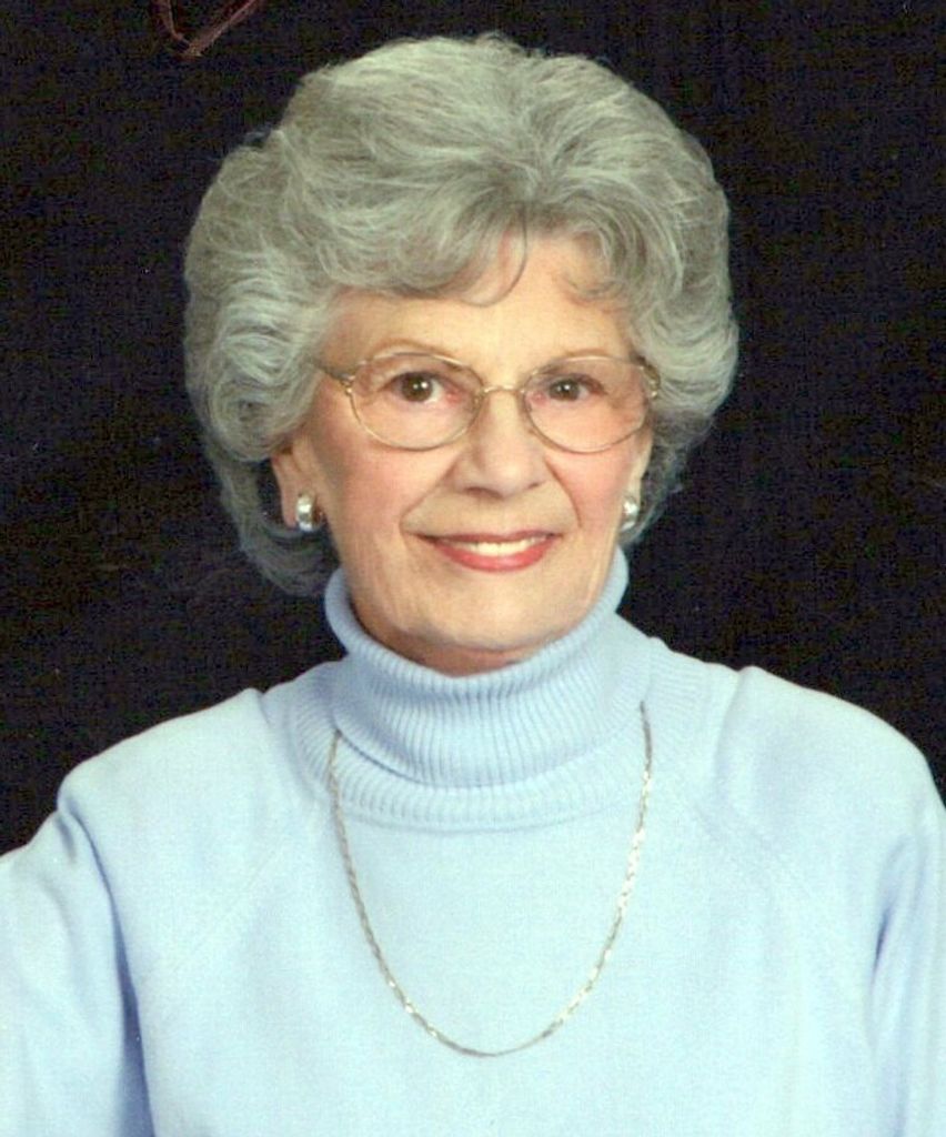 Lois Elaine Booth
