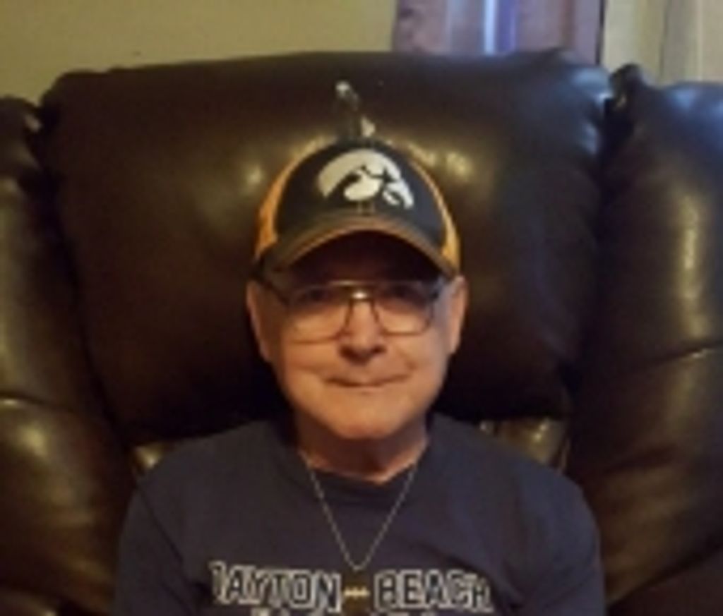Russell Daniel Brown