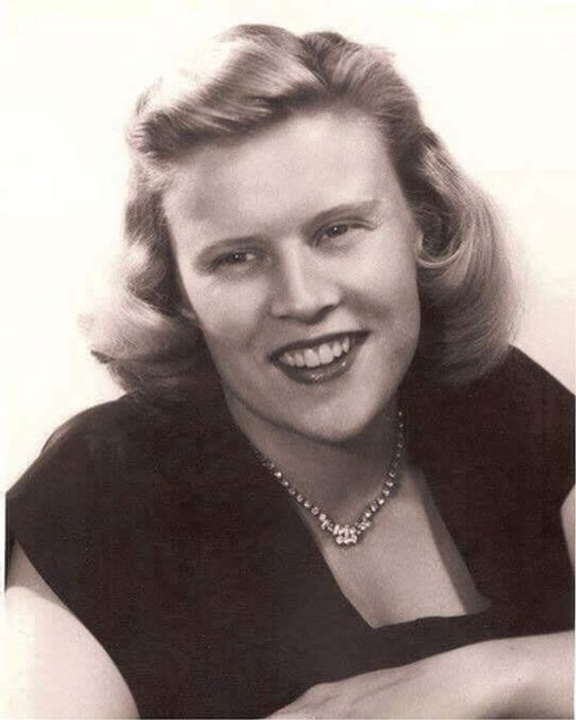 Phyllis Patricia Lilly