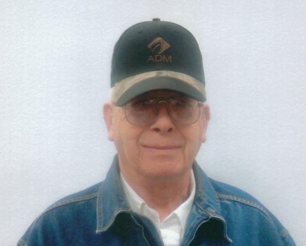 Leonard E. Bartz Profile Photo