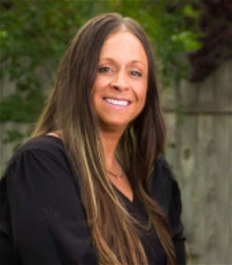 Nicole Anne Michaelis Profile Photo