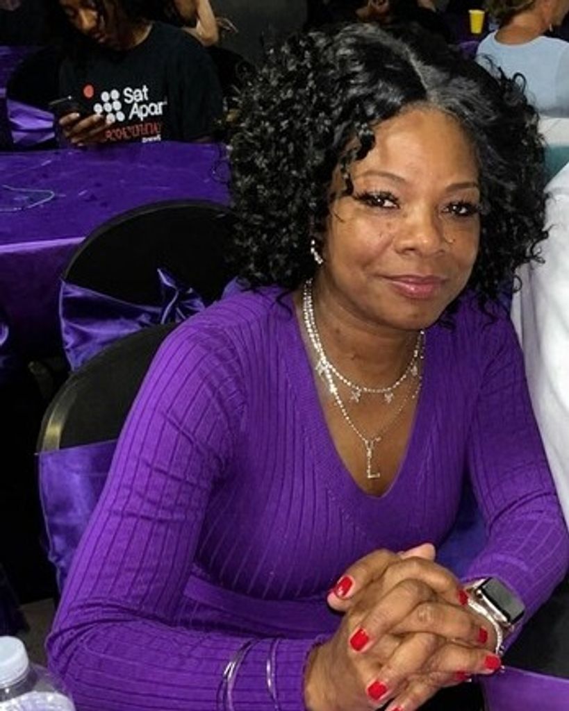 Tredis Louise Perkins-Watson Profile Photo
