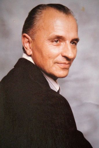 Stanislaw Twarowski Profile Photo