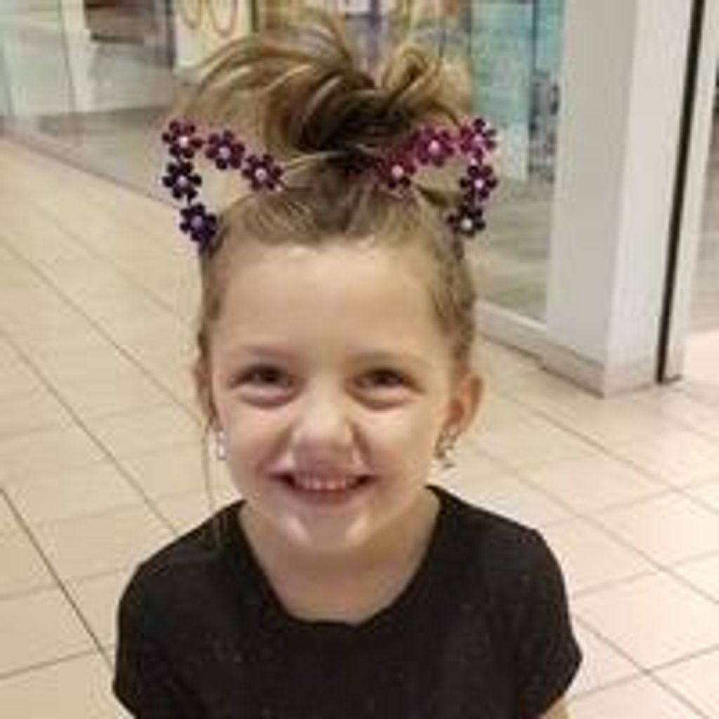 Delainee Marie Pond