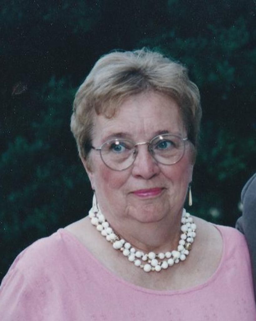 Mary M Telles