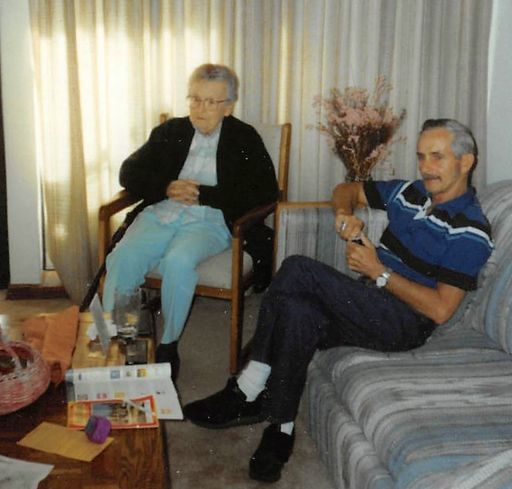 Dale Eugene Bobb photo gallery thumbnail 43 of 55