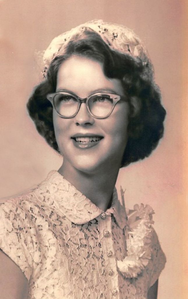 Carolyn Davis Profile Photo