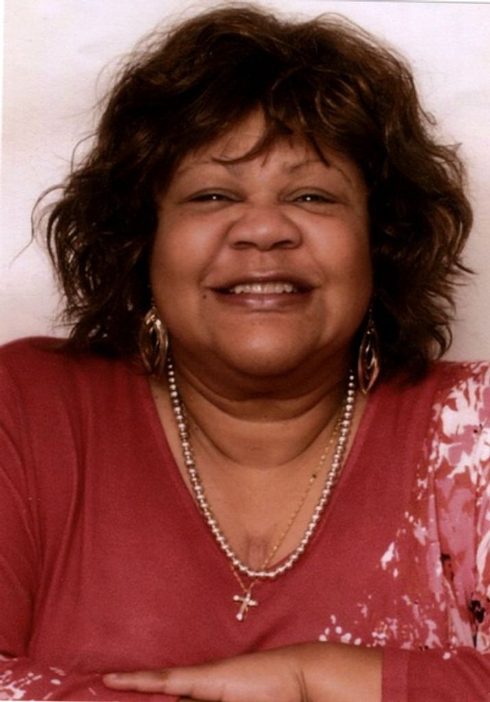 Carolyn Delois Love Profile Photo