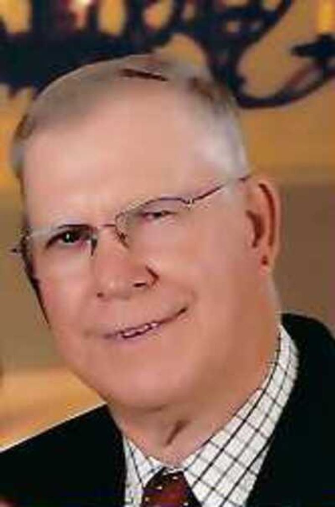 Larry Hoeinghaus Profile Photo
