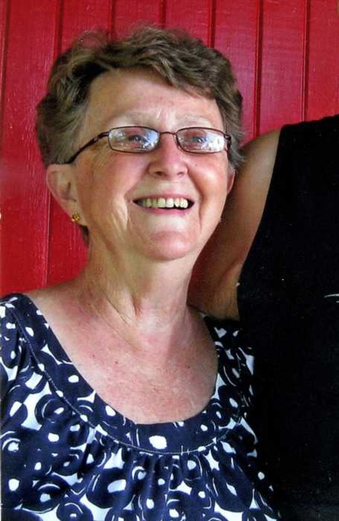 Darlene June (Heasley)  Bramstedt Profile Photo