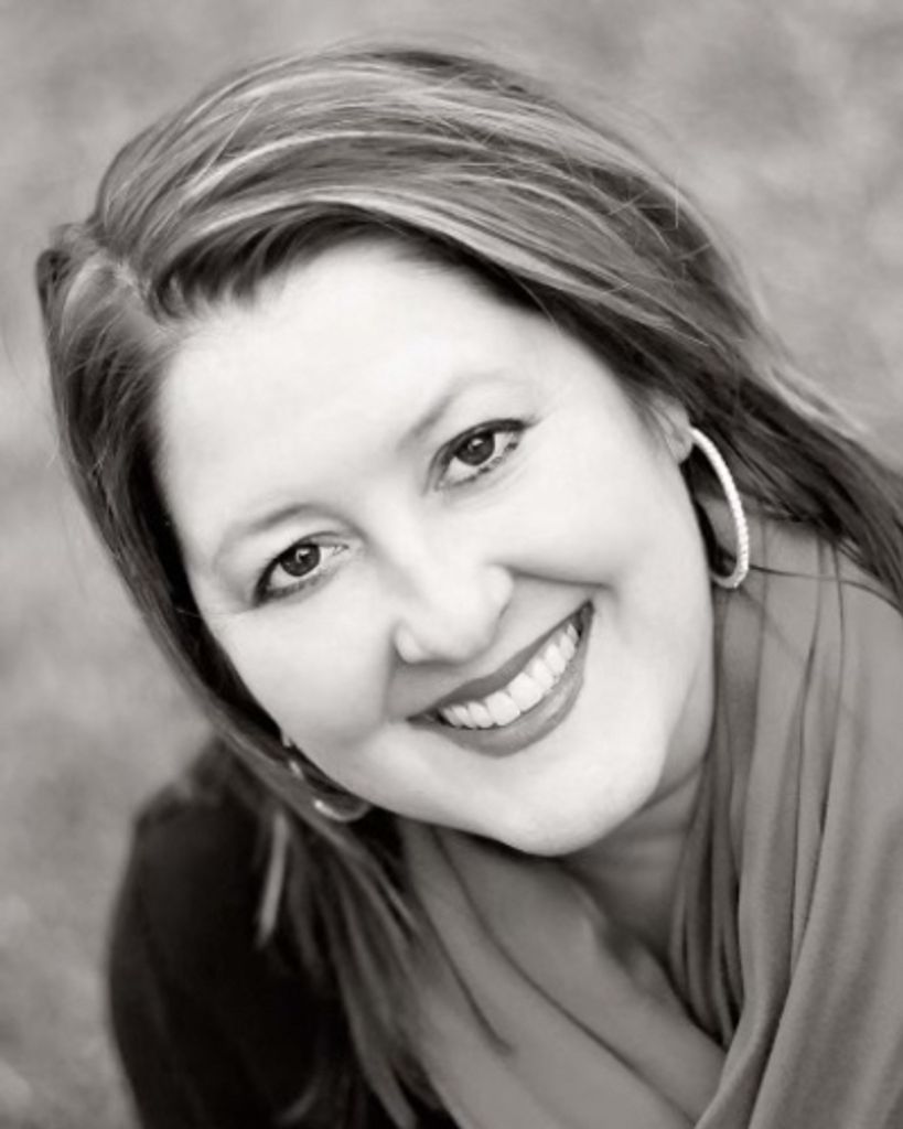 Carly Mixon Profile Photo