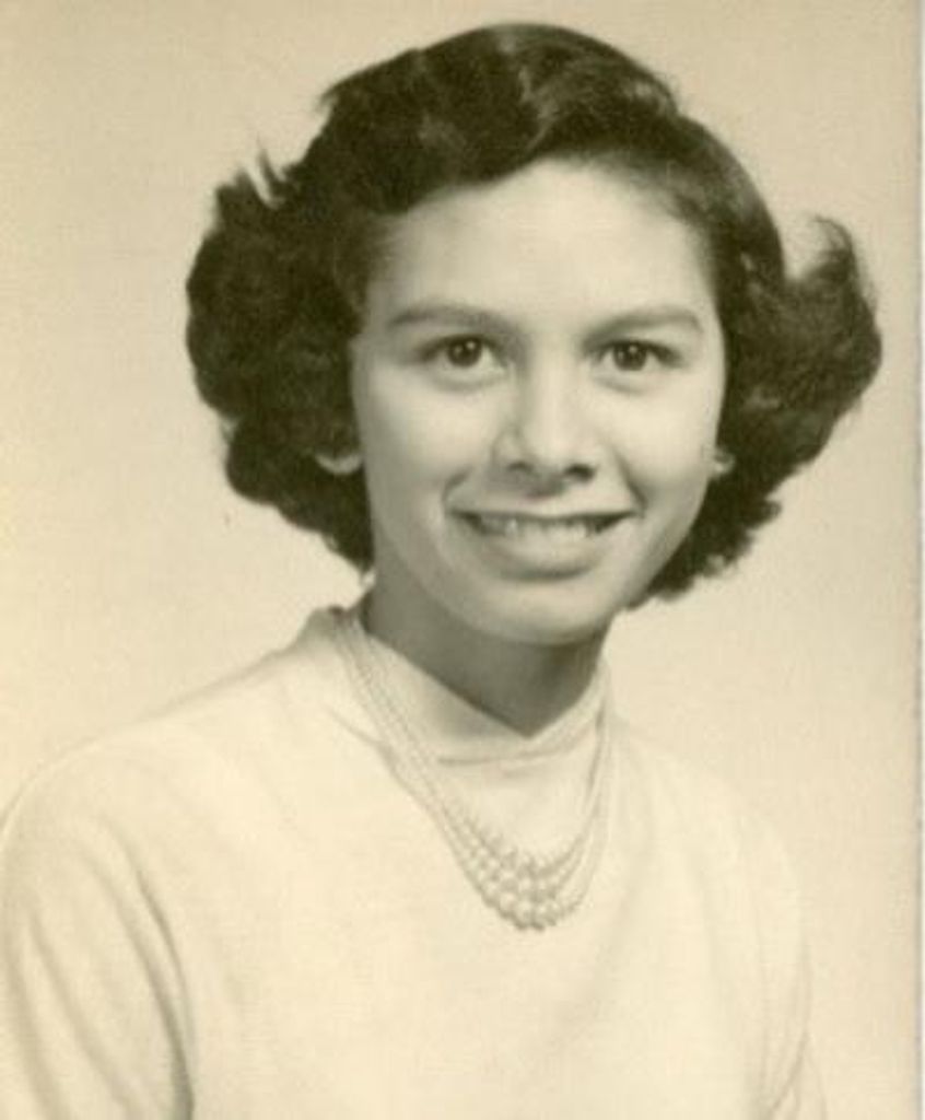 Rosario Acuña Hinojosa Profile Photo