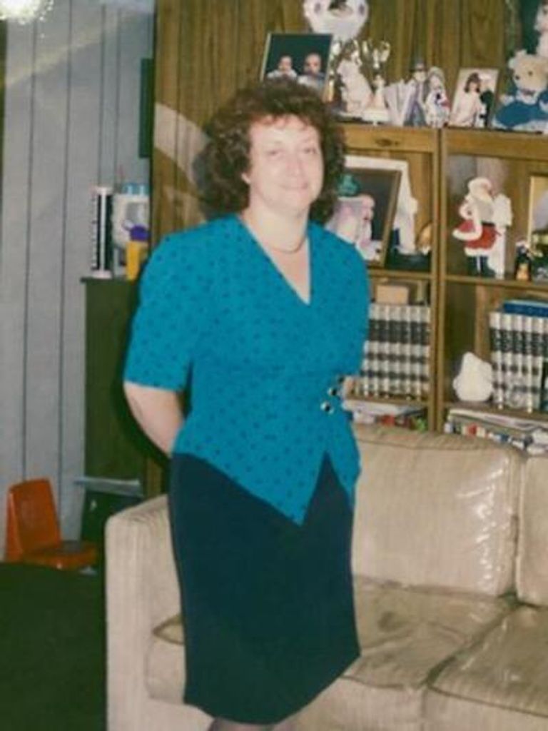 Carol Lynn Morales Profile Photo