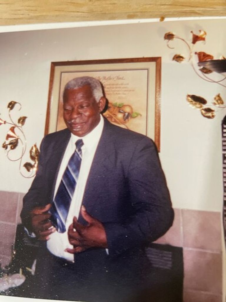 Leon Mccall Jr Profile Photo
