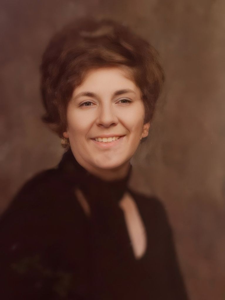 Evelyn Edwards Profile Photo