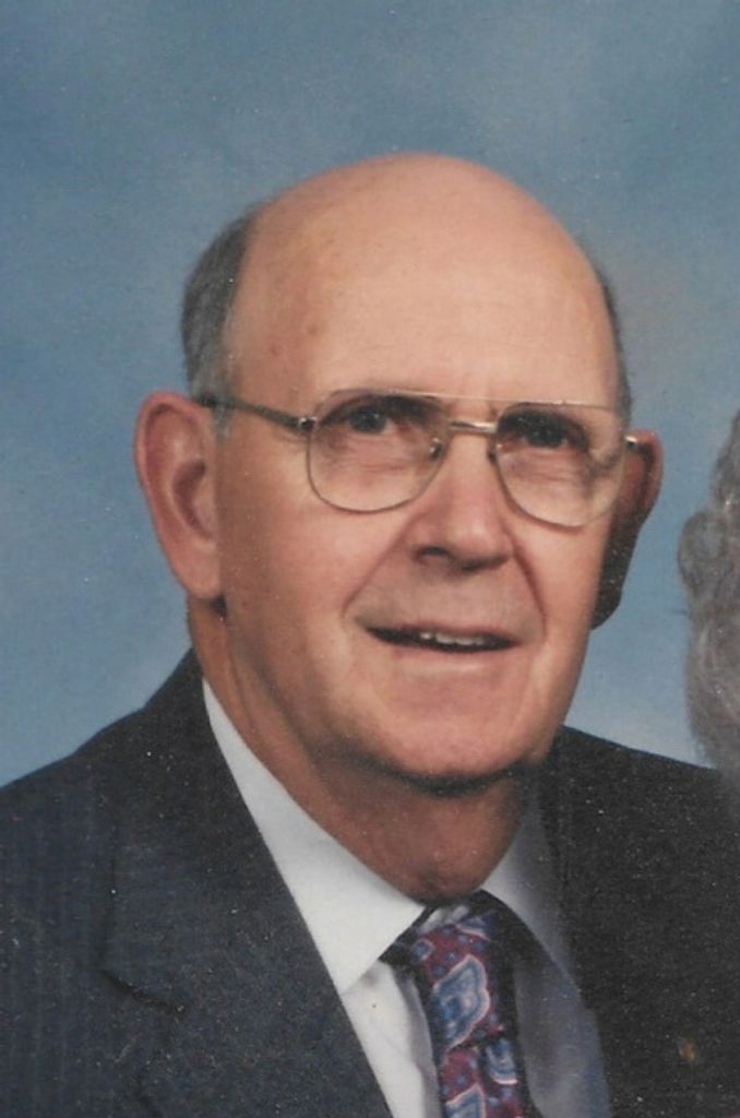 Allen (Buck) Leon Thompson Profile Photo