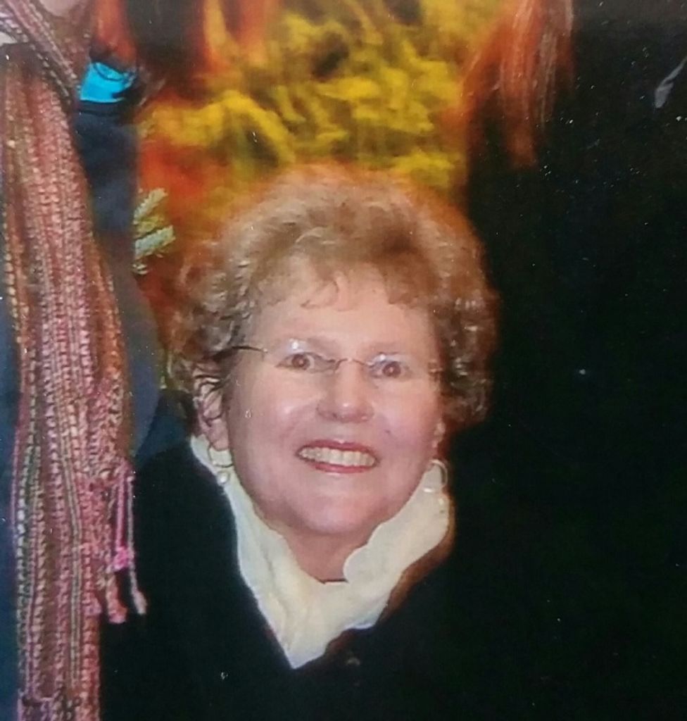 Linda Latham