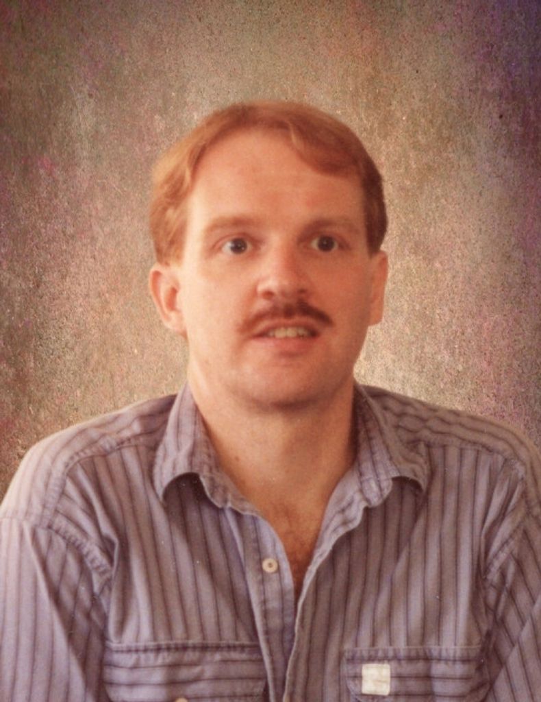 Stephen L. Yuskis Profile Photo