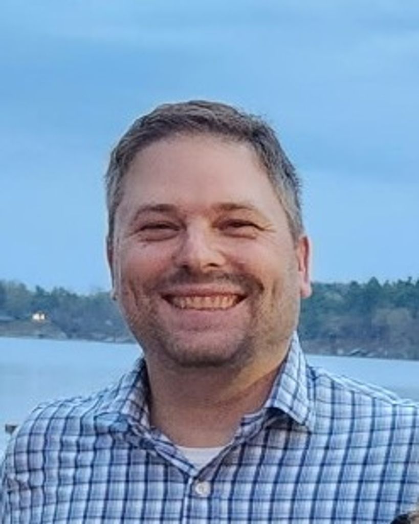 Kristofer "Kris" Kent Peterson Profile Photo