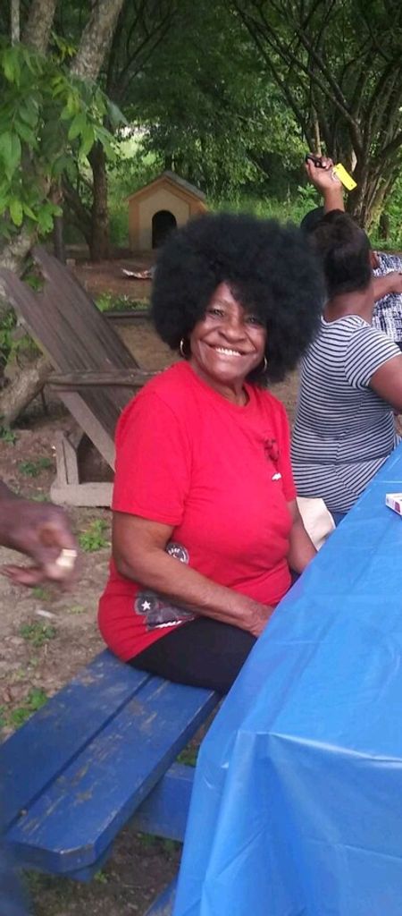Betty Ruth Carroll-Willis Profile Photo