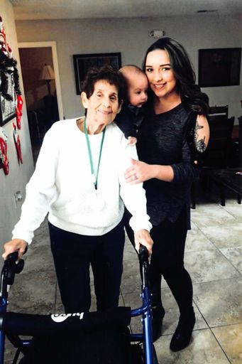 Rose Marie Velarde photo gallery thumbnail 34 of 99