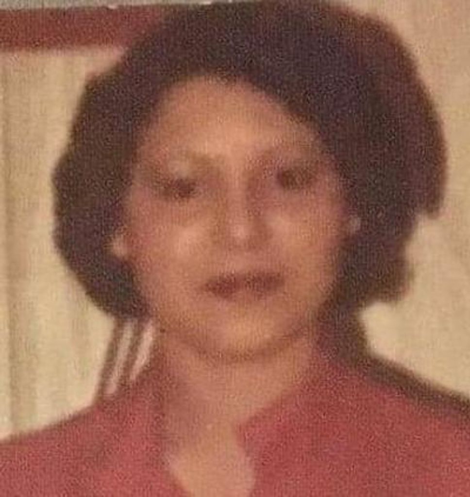 Luz Maria Thillet Profile Photo