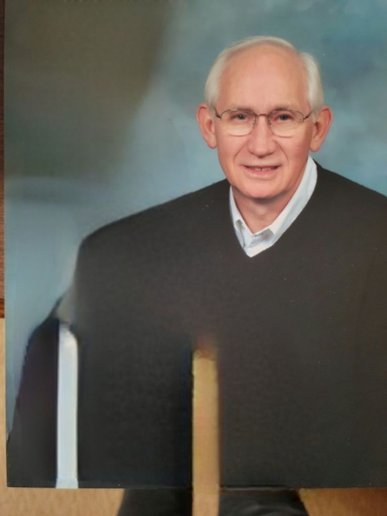 Leland "Lee" Francis Hickman Profile Photo