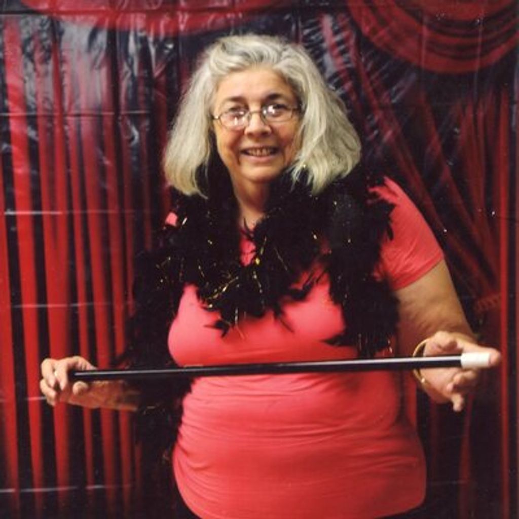 Carolyn Lewis