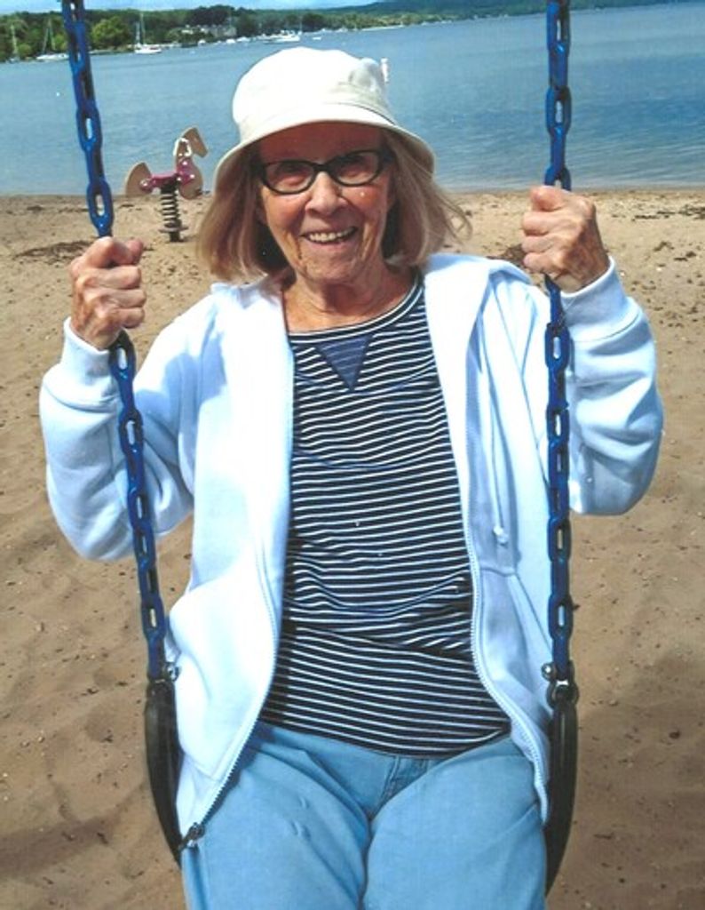 Jacqueline Fay Hoyt Profile Photo